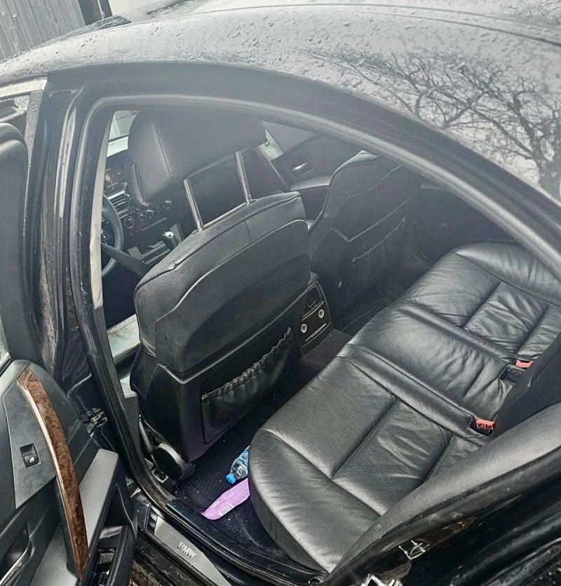 BMW 525, снимка 10 - Автомобили и джипове - 53302770