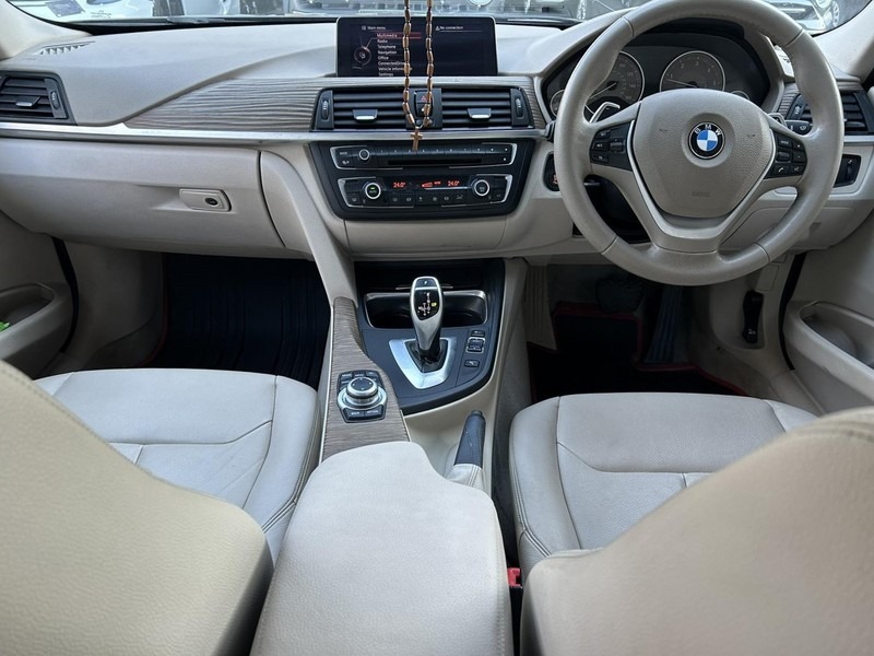 BMW 330 d, снимка 11 - Автомобили и джипове - 43504349