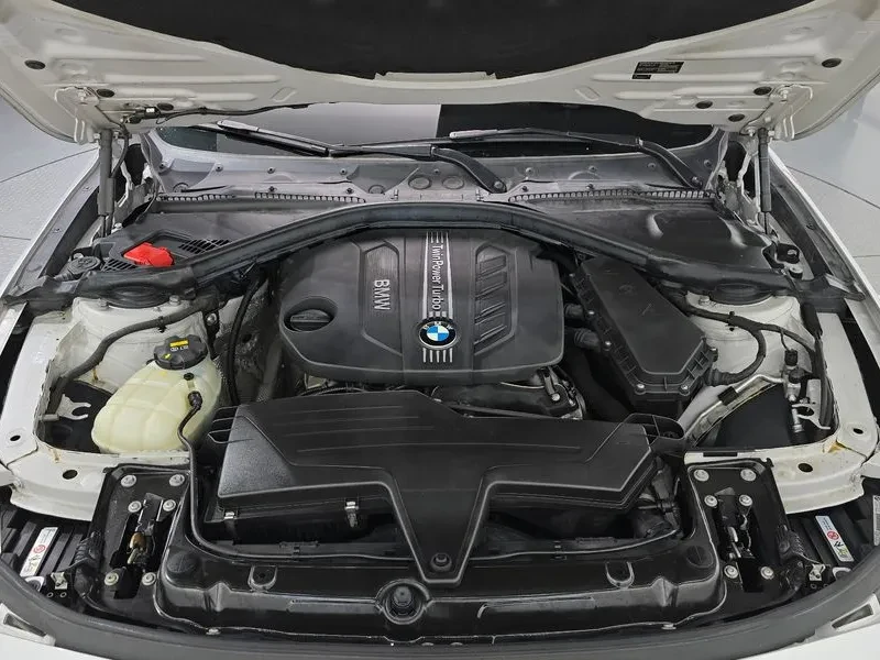 BMW 320 d - САМО 30% АВАНС, снимка 6 - Автомобили и джипове - 56016320