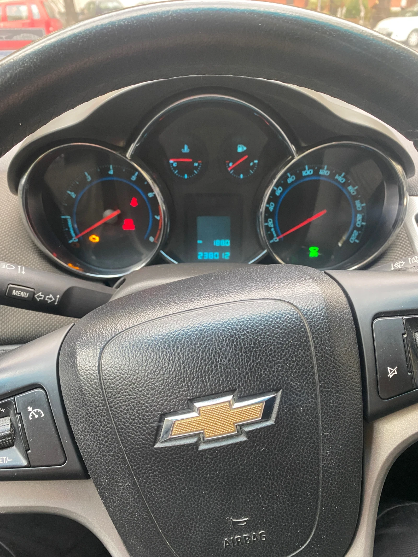 Chevrolet Cruze 1, 8 141к. - изображение 6