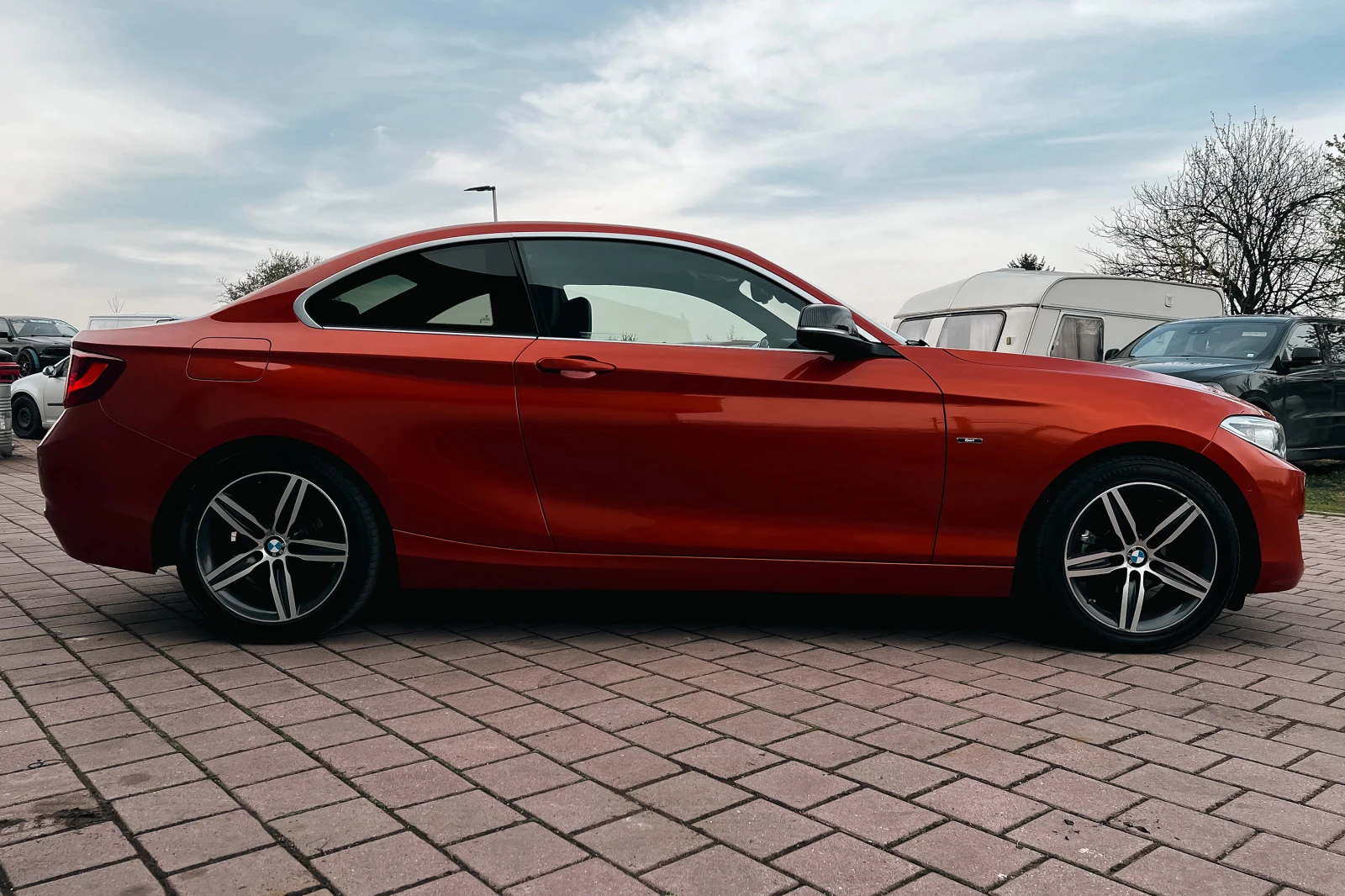 BMW 218 d Кожа - изображение 4