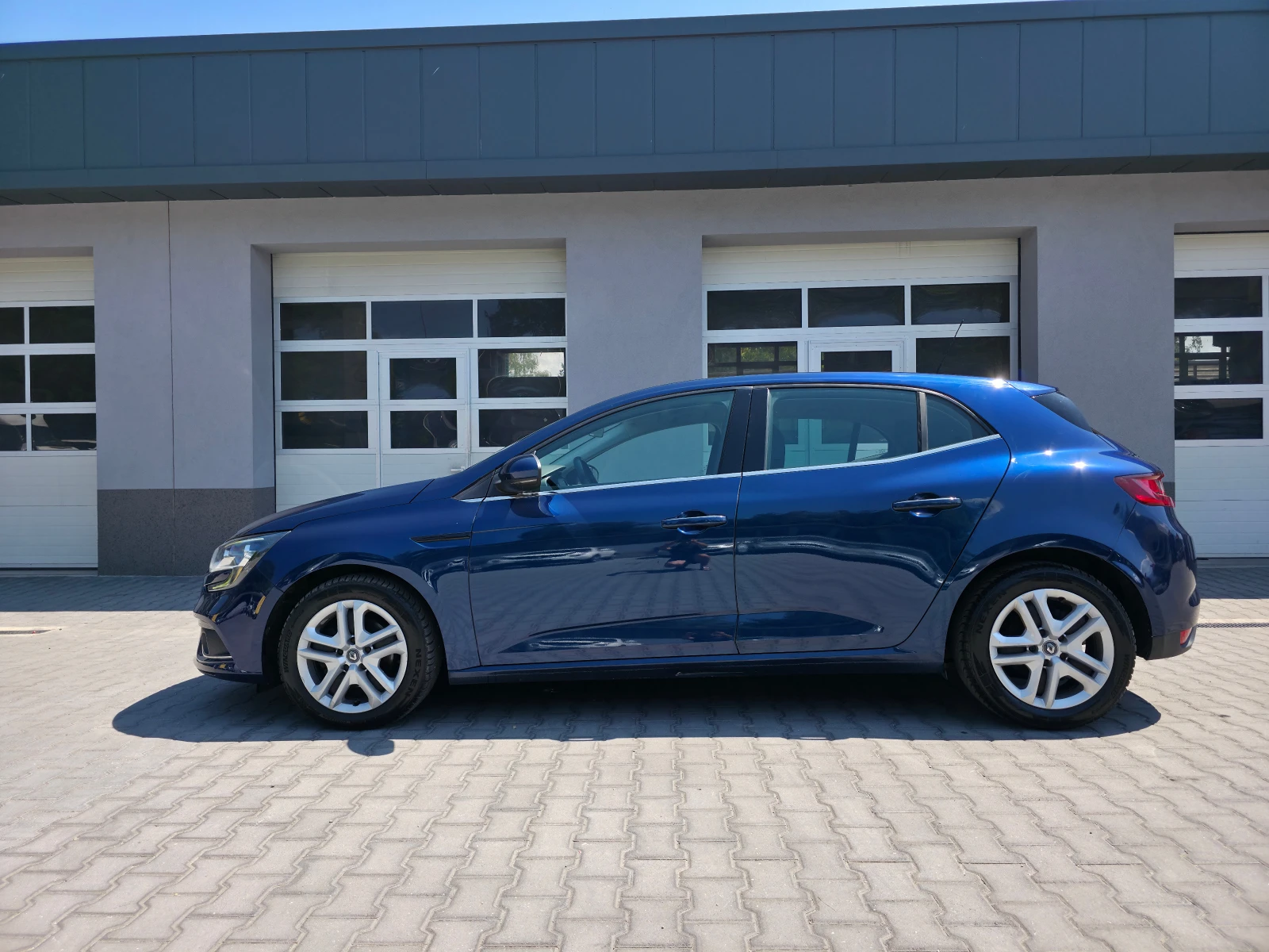 Renault Megane 1.5dci EURO6b - изображение 7