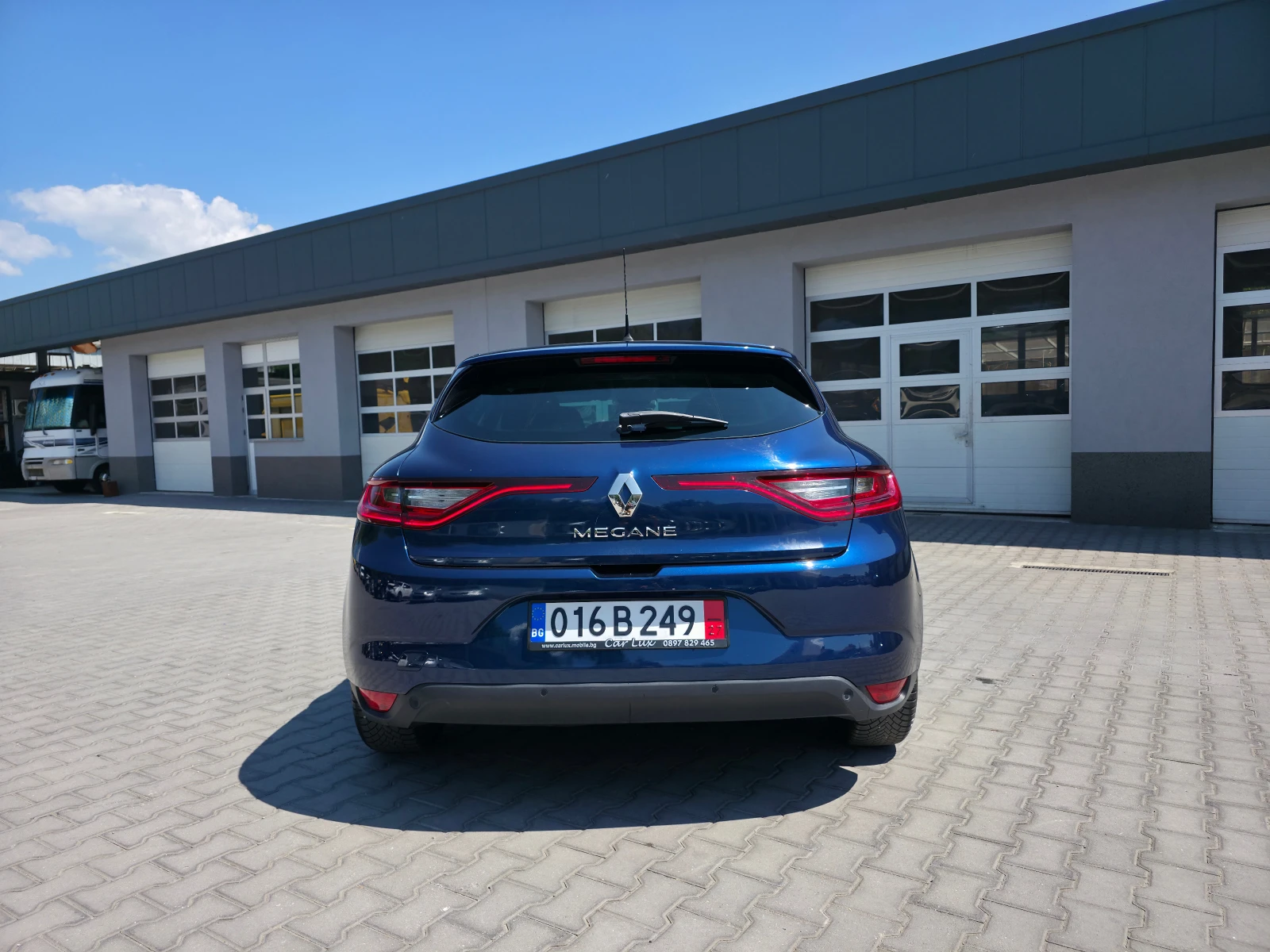 Renault Megane 1.5dci EURO6b - изображение 6