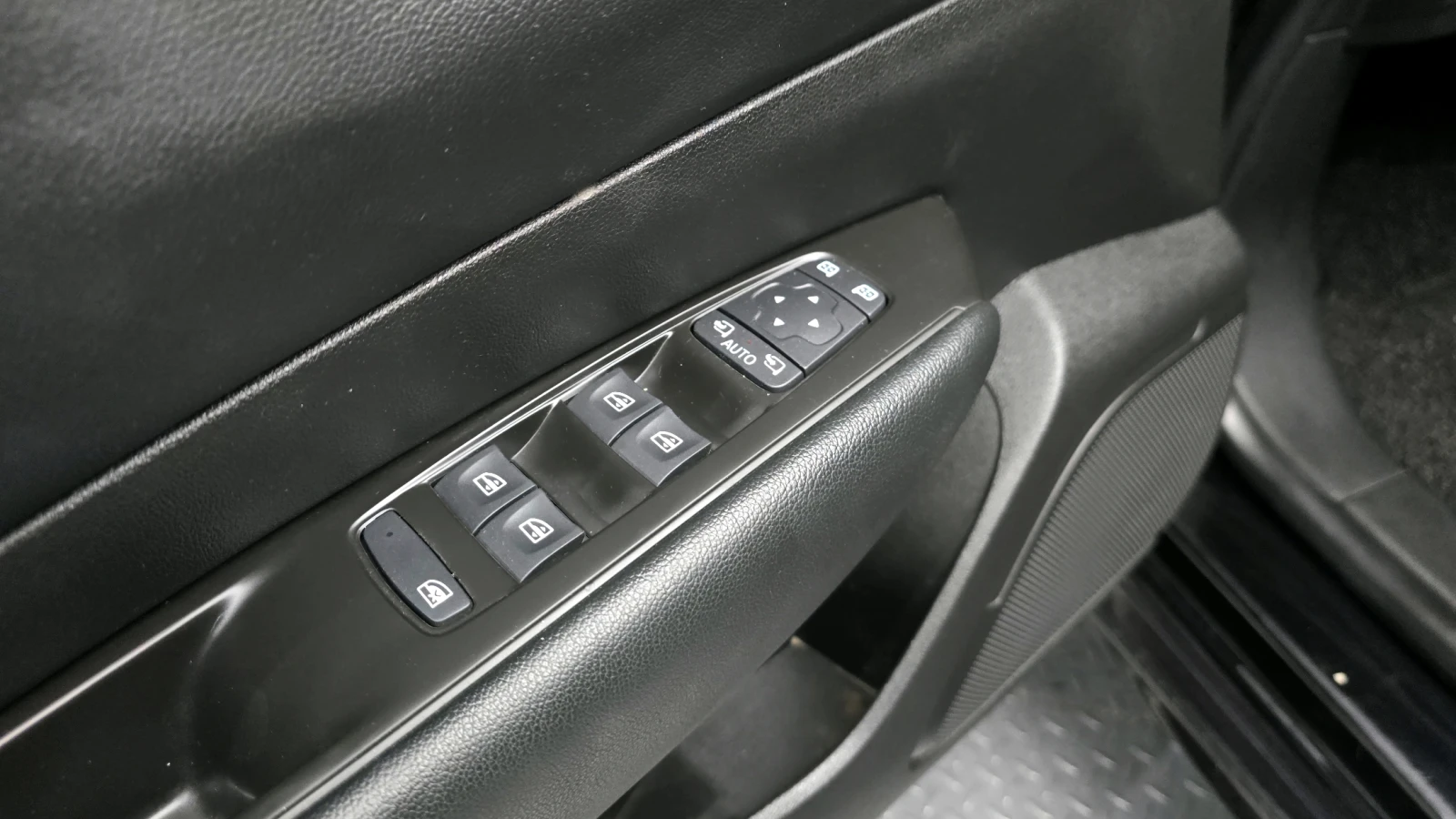 Renault Samsung SM6 2.0LPE | Mobile.bg   17