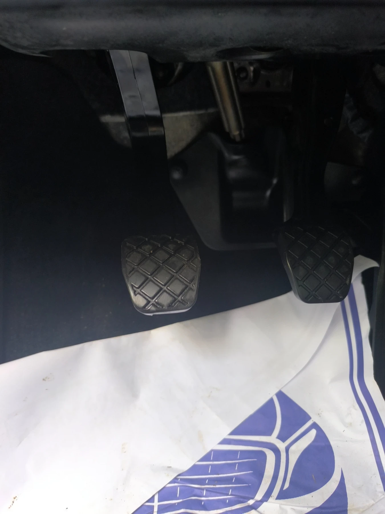 VW Golf  1, 6 tdi highline  | Mobile.bg   12