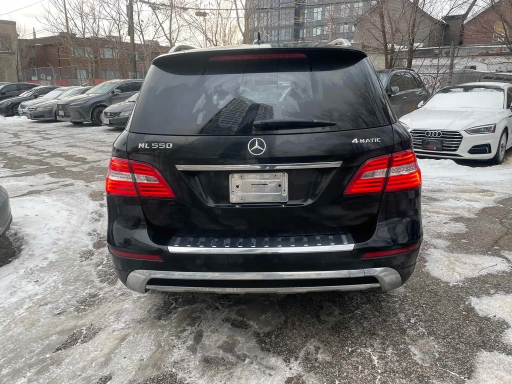 Mercedes-Benz ML 550 * CARFAX * ЦЕНА ДО БГ - изображение 4