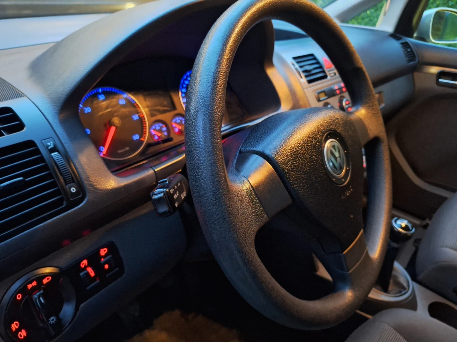 VW Touran 1.9 TDI  - изображение 10