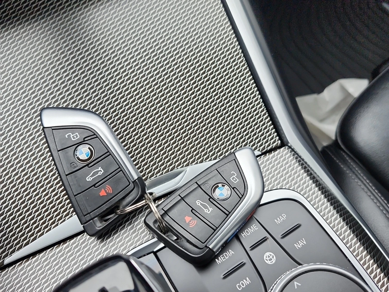 BMW 330 M PACK * * CARFAX * * ���� ������ * *  | Mobile.bg � ����������� 11