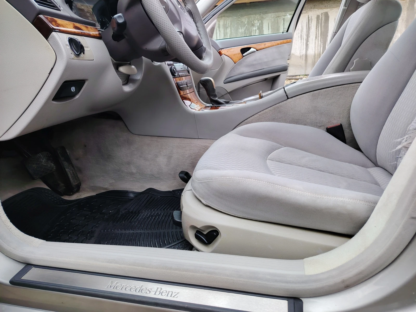 Mercedes-Benz E 220 | Mobile.bg � ����������� 13