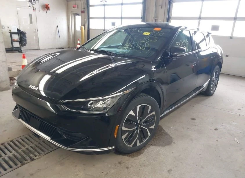 Kia EV6 LAND AWD 239 kW 77kWh | Mobile.bg � ����������� 1