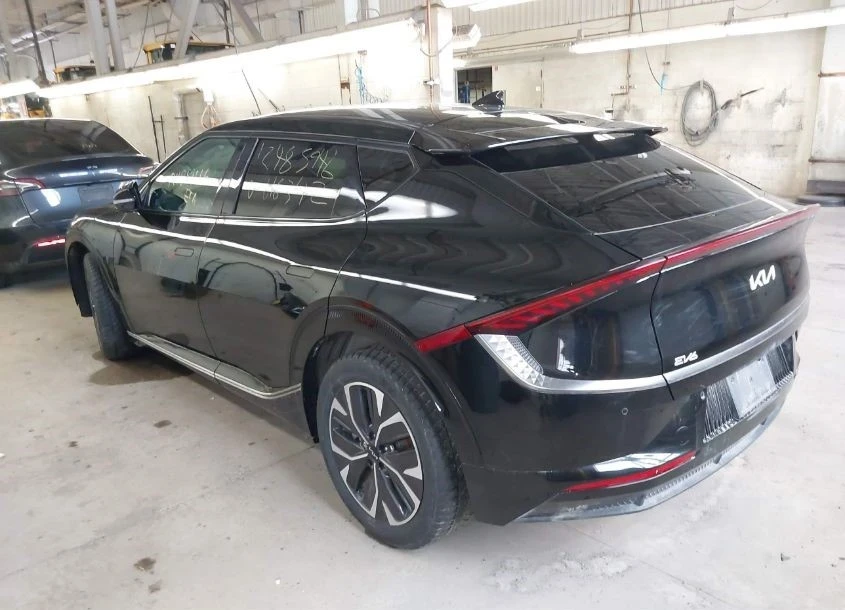 Kia EV6 LAND AWD 239 kW 77kWh | Mobile.bg � ����������� 3