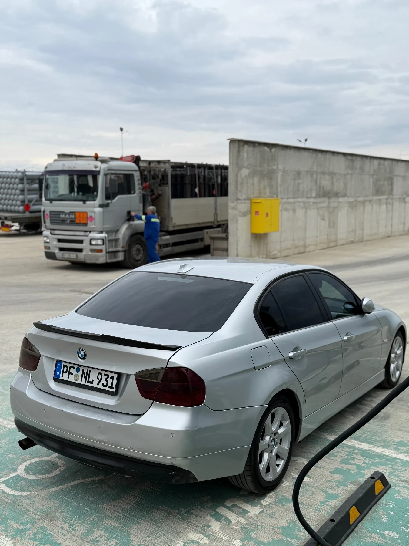 BMW 318 BMW 318D Топ Топ, снимка 9 - Автомобили и джипове - 53968705