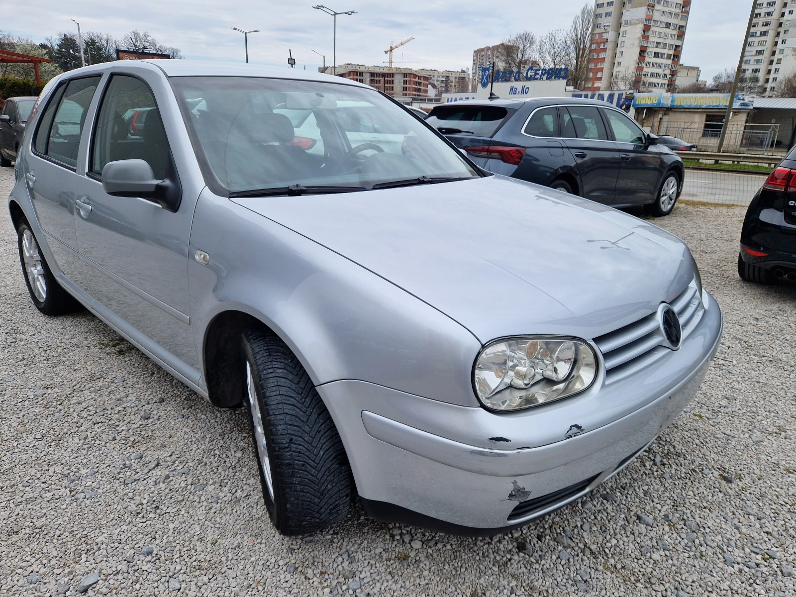 VW Golf 1.9/130KS, снимка 3 - Автомобили и джипове - 54041373