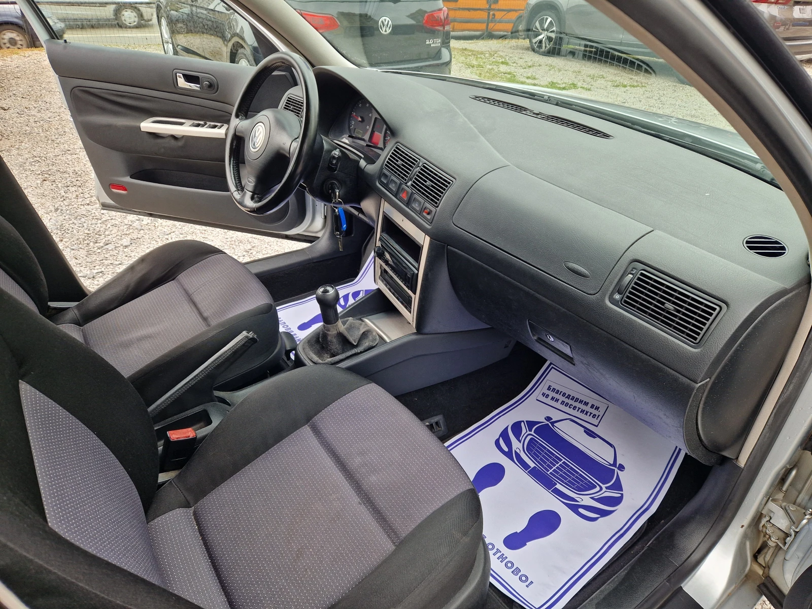 VW Golf 1.9/130KS, снимка 10 - Автомобили и джипове - 54041373