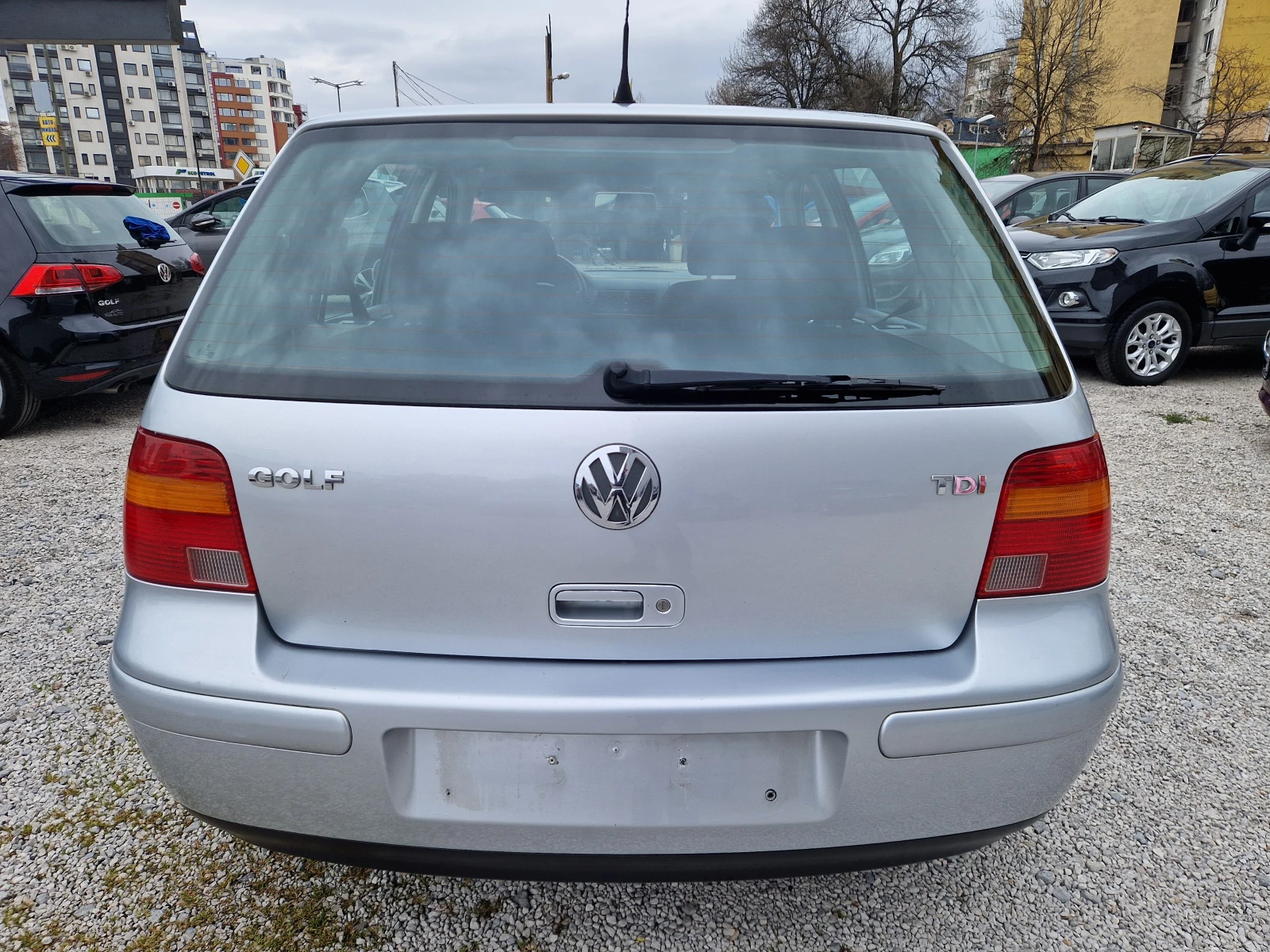 VW Golf 1.9/130KS, снимка 5 - Автомобили и джипове - 54041373