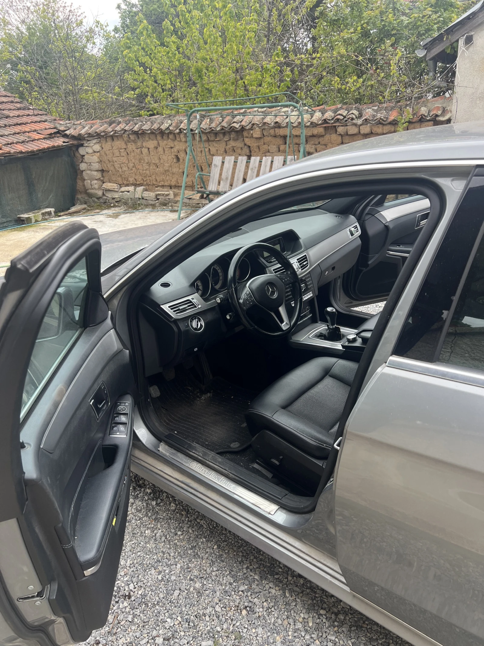 Mercedes-Benz E 200 CDI, снимка 7 - Автомобили и джипове - 54396194