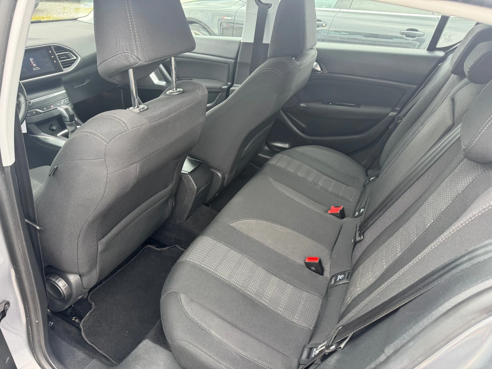Peugeot 308 1.6 Blue-Hdi Allure Avtomat | Mobile.bg � ����������� 12