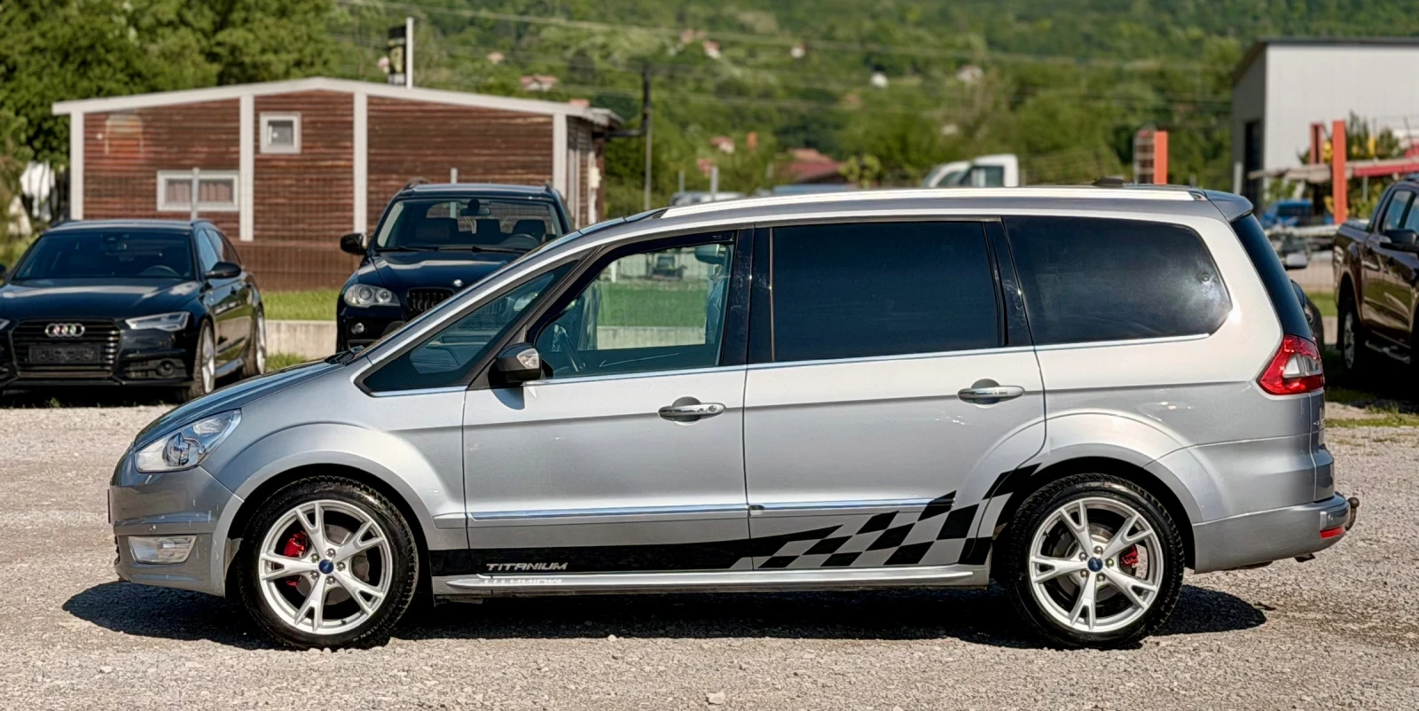 Ford Galaxy 2.0D 163к.с * Панорама* * Нави* * Ксенон* , снимка 4 - Автомобили и джипове - 54661347