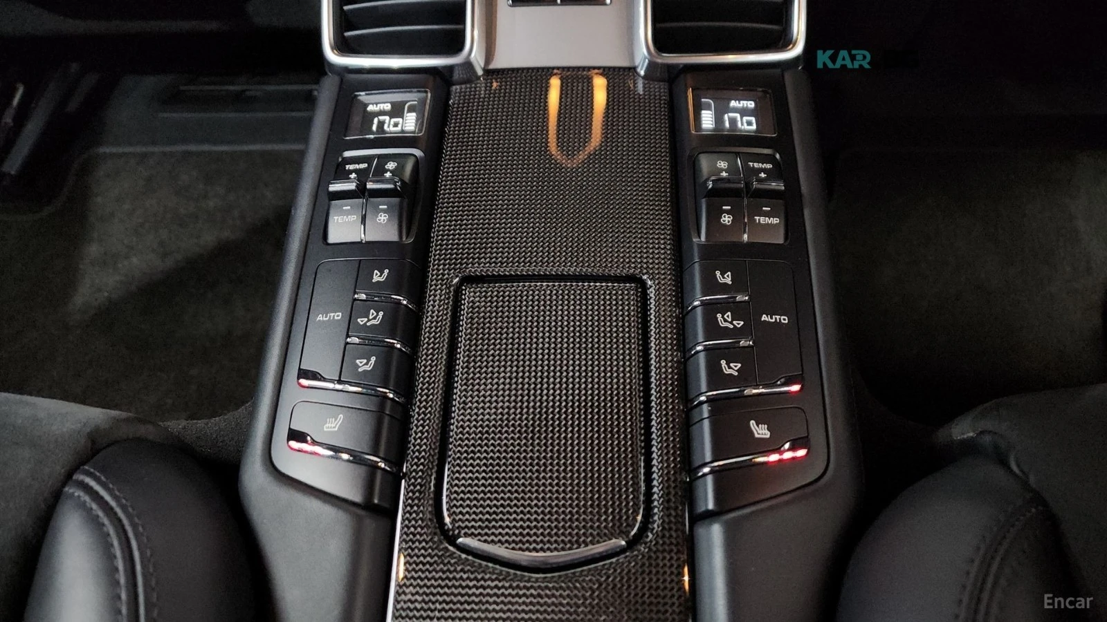Porsche Panamera 4.8 GTS* PDK* ПОДГРЕВ* ОБДУХВАНЕ* МАСАЖ* КЕЙЛЕС, снимка 16 - Автомобили и джипове - 54895933