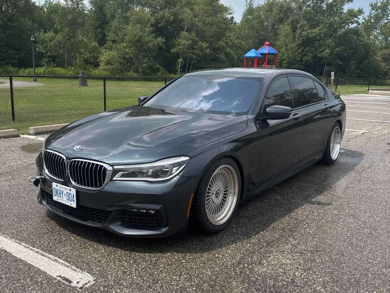 BMW 750 LONG * МАСАЖИ* ОБДУХВАНЕ* 360 КАМЕРА* ПАНОРАМА* 