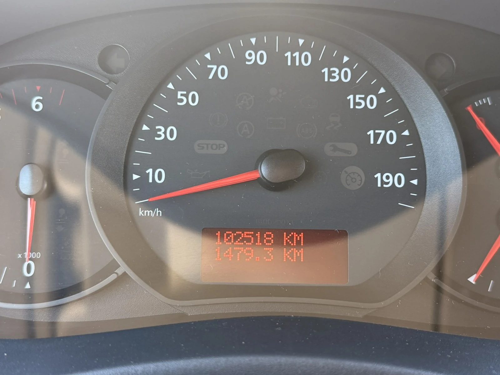 Renault Kangoo 1.5dCi/ 95 к.с / MAXI, снимка 14 - Автомобили и джипове - 56328715