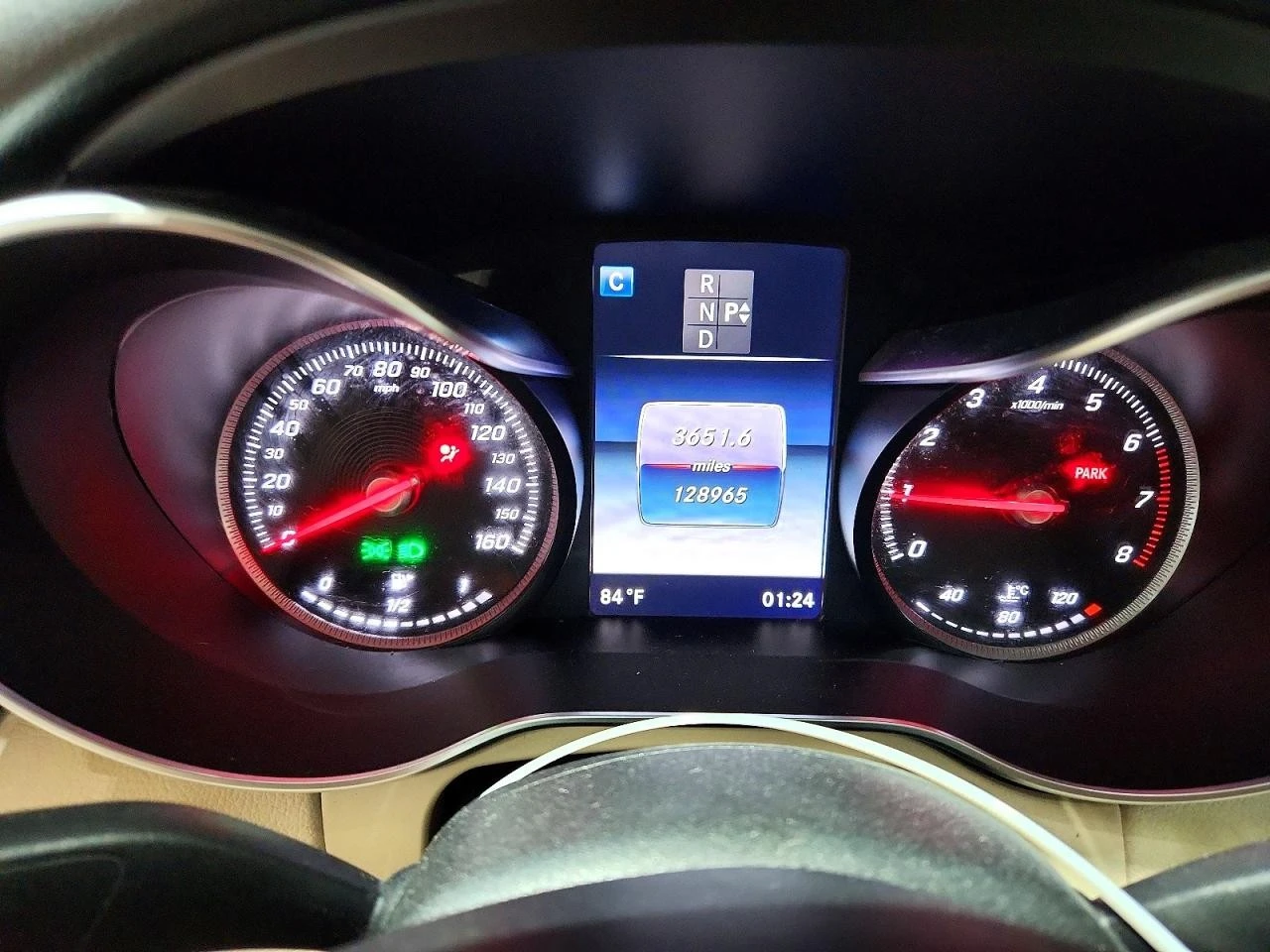 Mercedes-Benz C 300, снимка 9 - Автомобили и джипове - 56347008