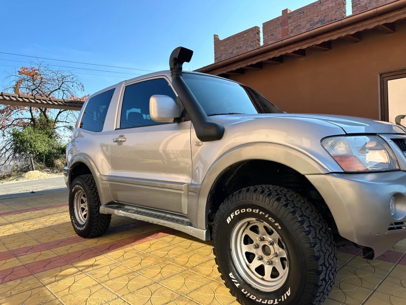 Mitsubishi Pajero, снимка 3 - Автомобили и джипове - 48073028