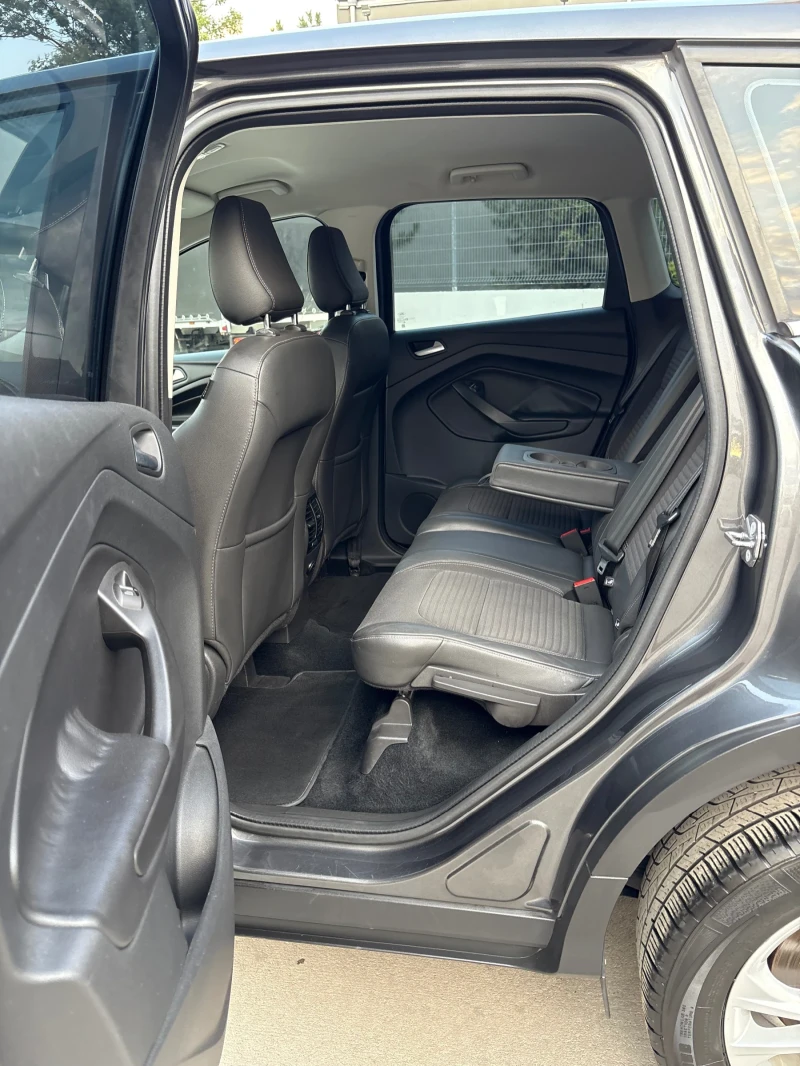 Ford Kuga Titanium 4x2 2.0 Diesel 150kc Euro 6, снимка 14 - Автомобили и джипове - 51197398