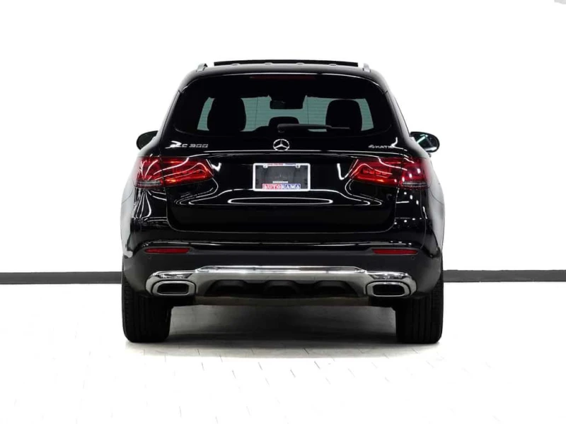 Mercedes-Benz GLC * 300 4MATIC | Nav | Leather | Pano roof | BlindSp, снимка 6 - Автомобили и джипове - 53536071