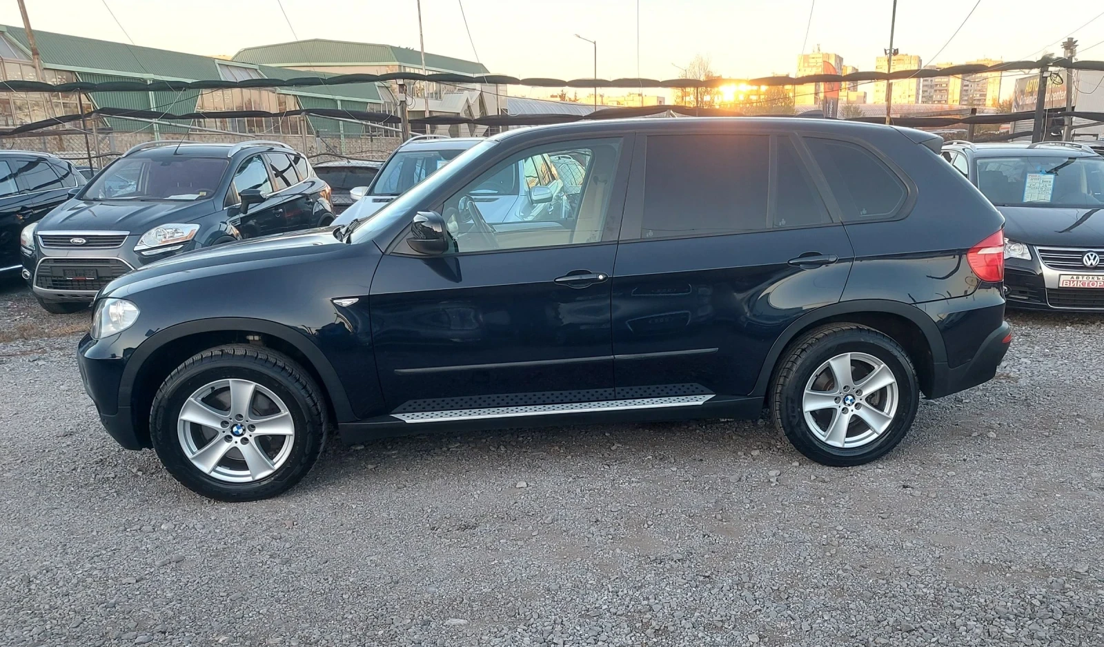 BMW X5 3.0/272 кс/автомат/панорама/камера/сервизна книжка - изображение 6