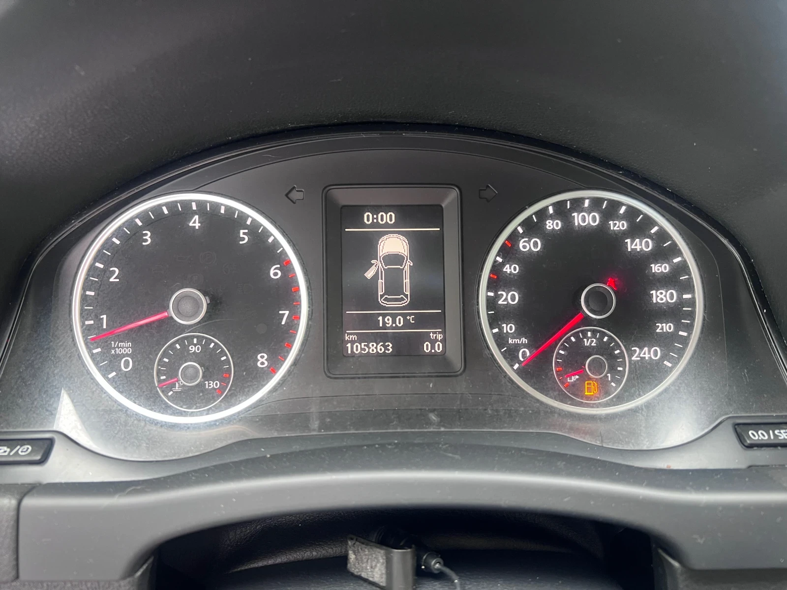 VW Tiguan 1.4TSI 100000км - изображение 10