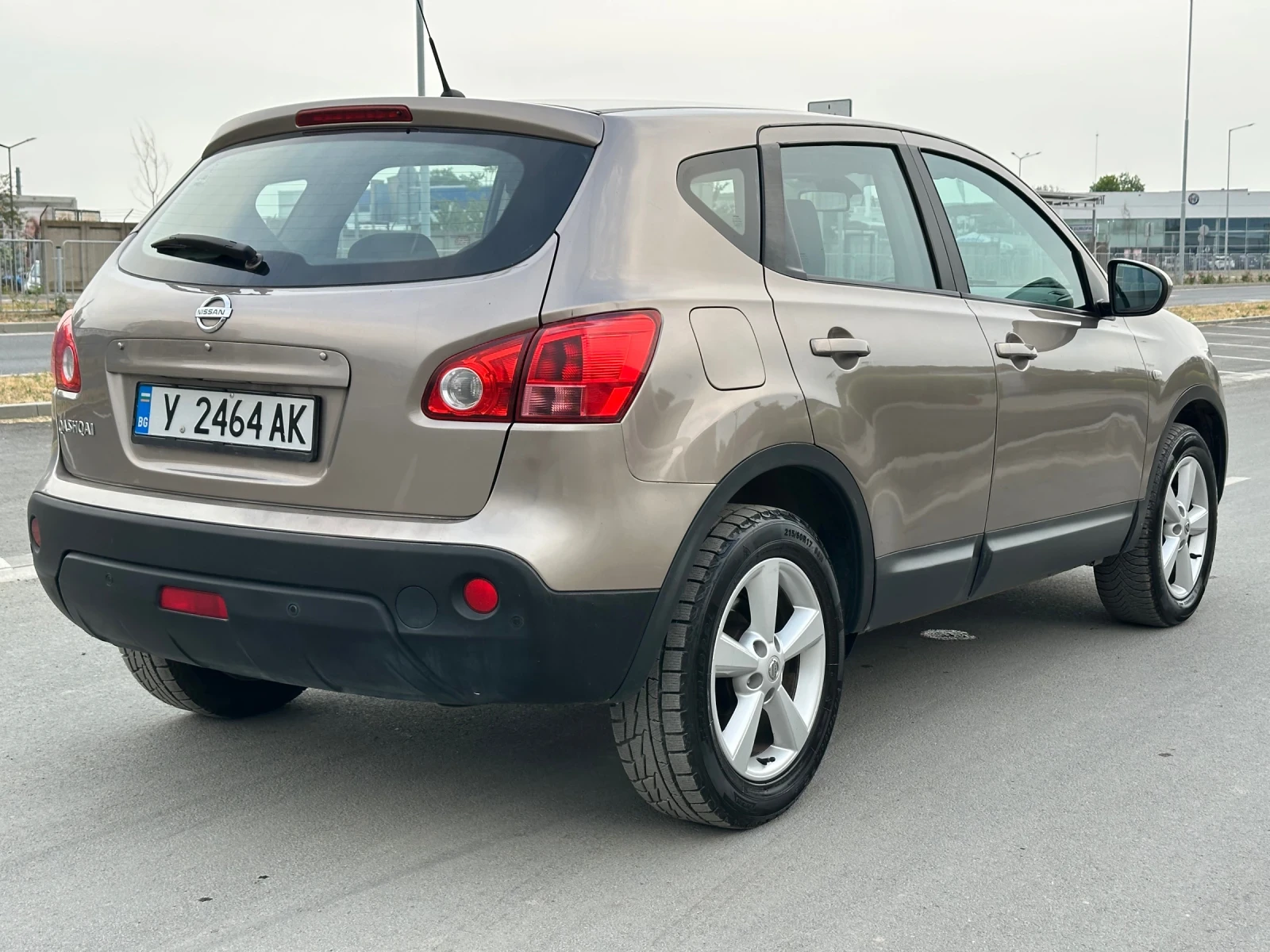 Nissan Qashqai 2.0 Бензин/Газ - изображение 8