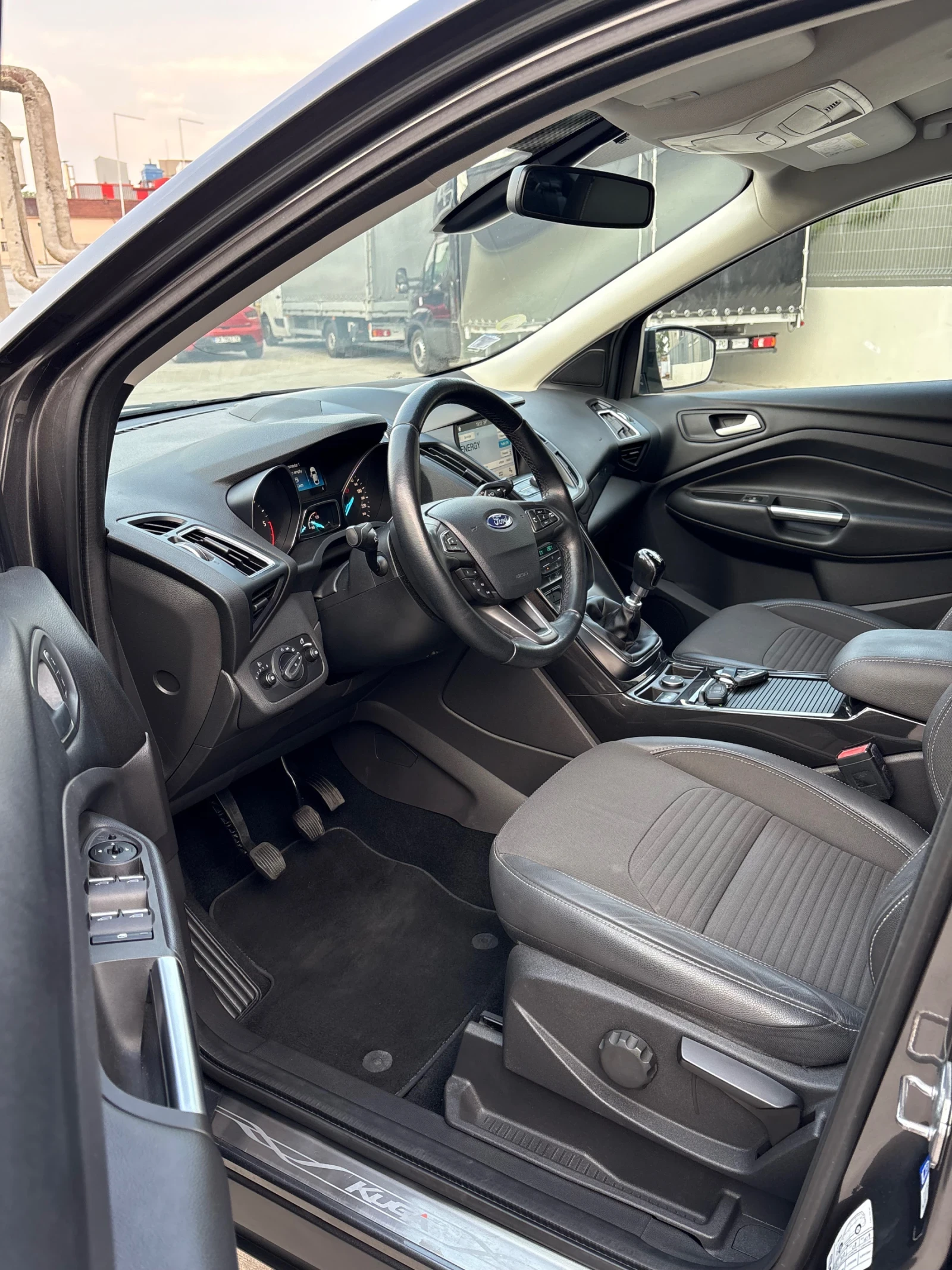 Ford Kuga Titanium 4x2 2.0 Diesel 150kc Euro 6 | Mobile.bg   13