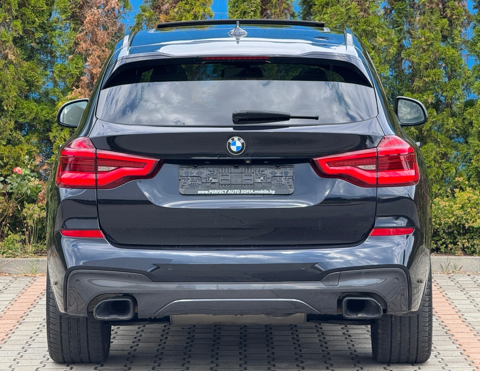 BMW X3 ///M40i-УНИКАЛНА-ПАНОРАМА-KEYLESS-КАМЕРА-360-FULL! - изображение 4
