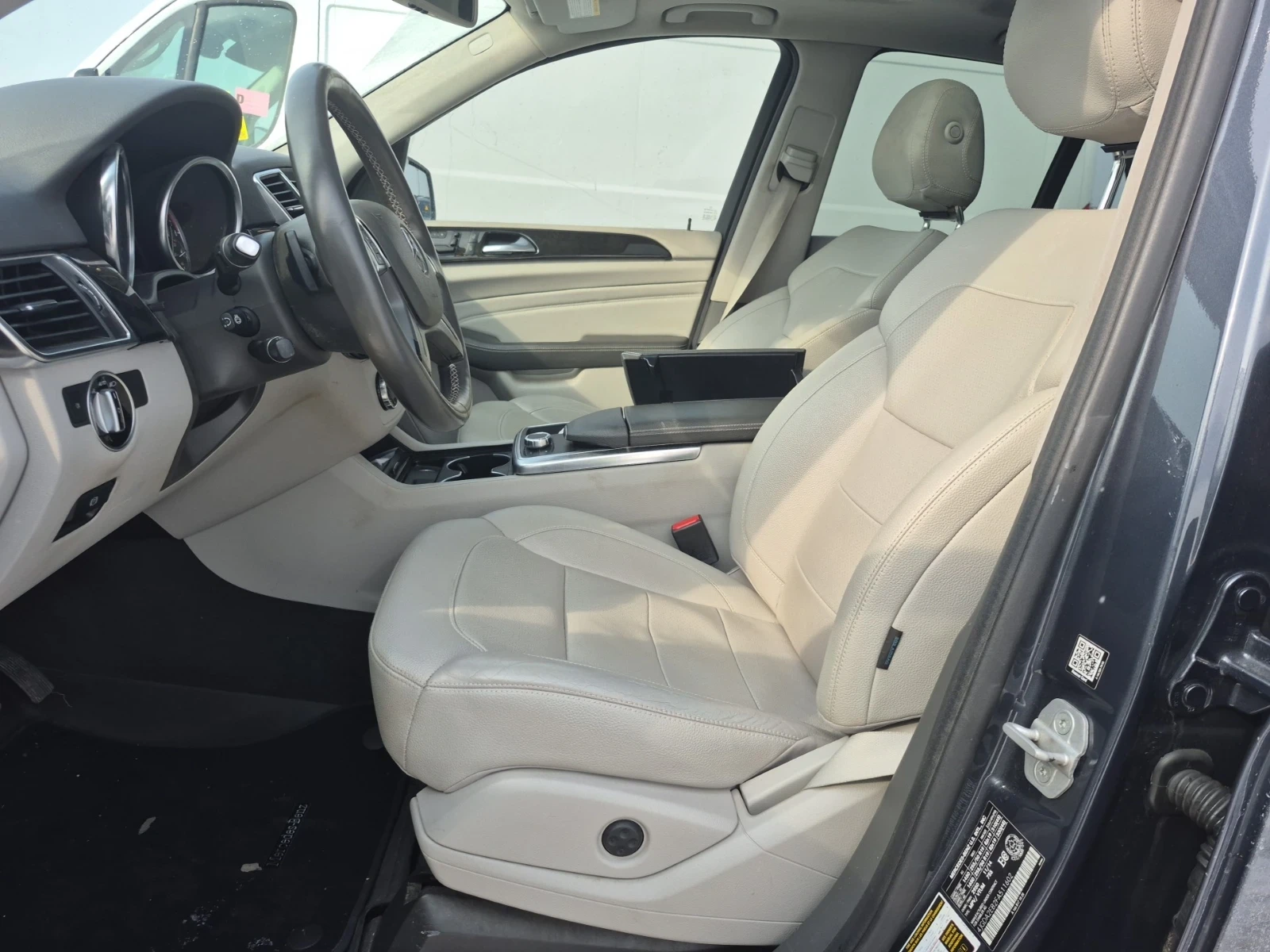 Mercedes-Benz ML 350 BLUETEC * * БЯЛА КОЖА * * БЕЗ ИНЦИДЕНТИ * *  - изображение 4