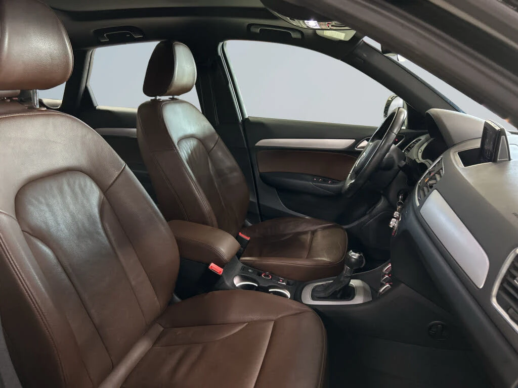 Audi Q3 2.0 TFSI Komfort АвтоКредит  (ЦЕНА ДО БГ) - изображение 9