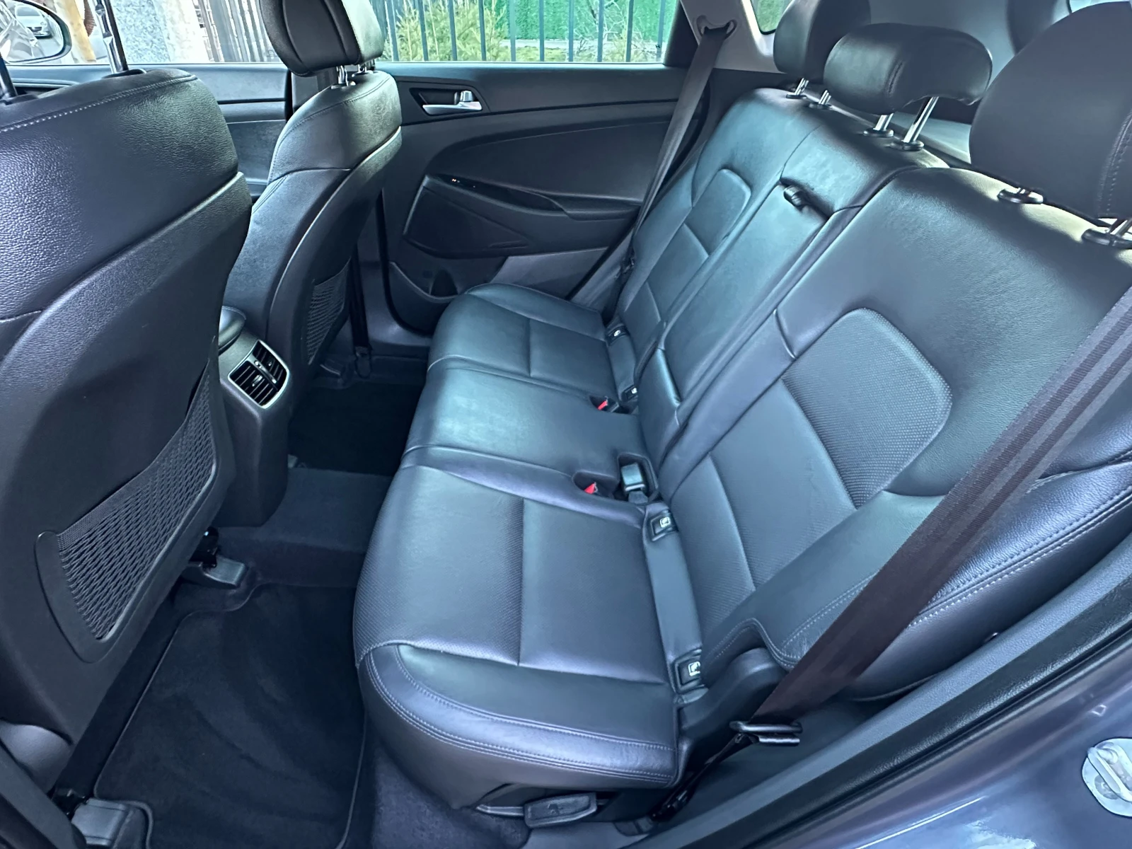 Hyundai Tucson 1.7CRDi-LED-����-NAVI-PDC-KAMERA-EURO6B-6��.2016� | Mobile.bg � ����������� 11