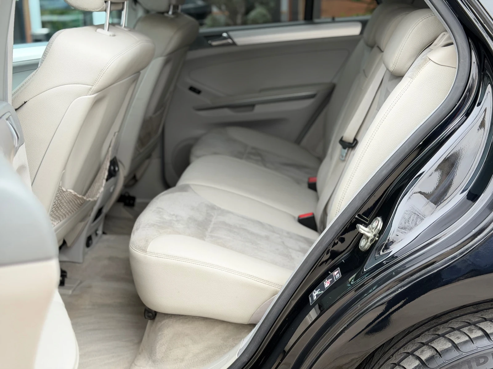 Mercedes-Benz ML 320 CDI 4MATIC НА ПРУЖИНИ, снимка 8 - Автомобили и джипове - 54488216