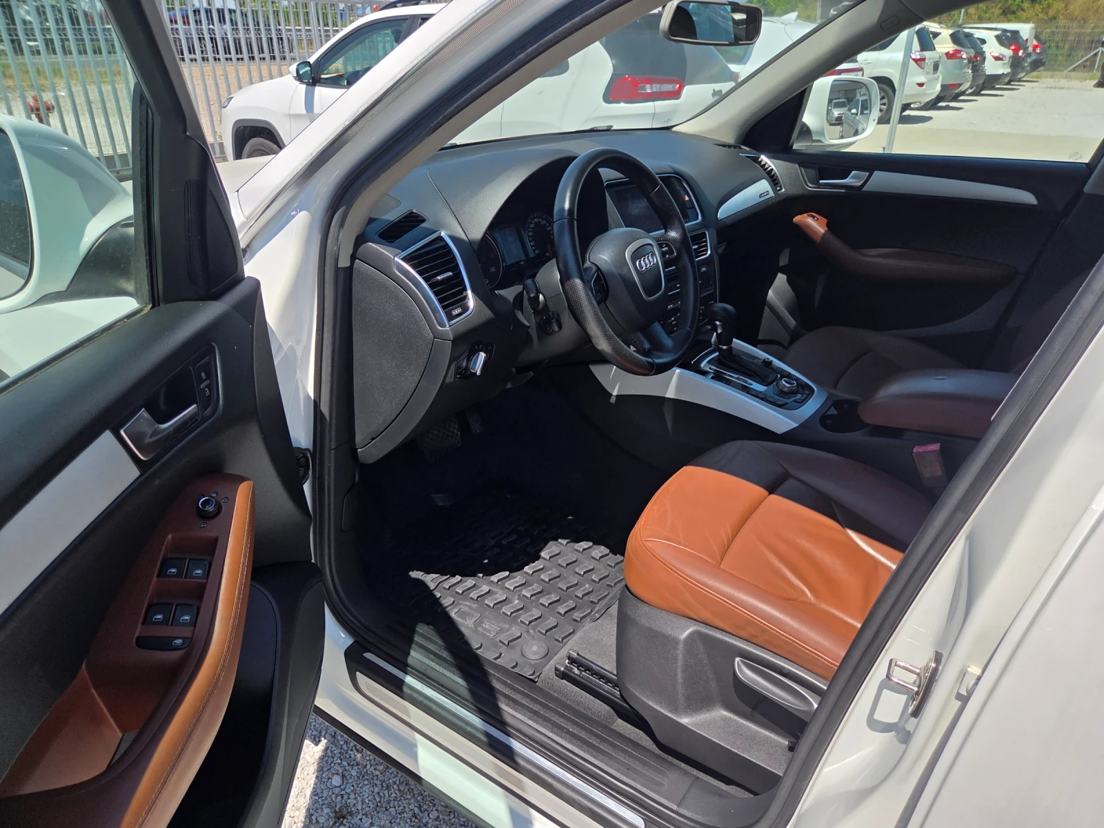 Audi Q5 4x4/NAVI/����/DSG/EU5 | Mobile.bg � ����������� 9