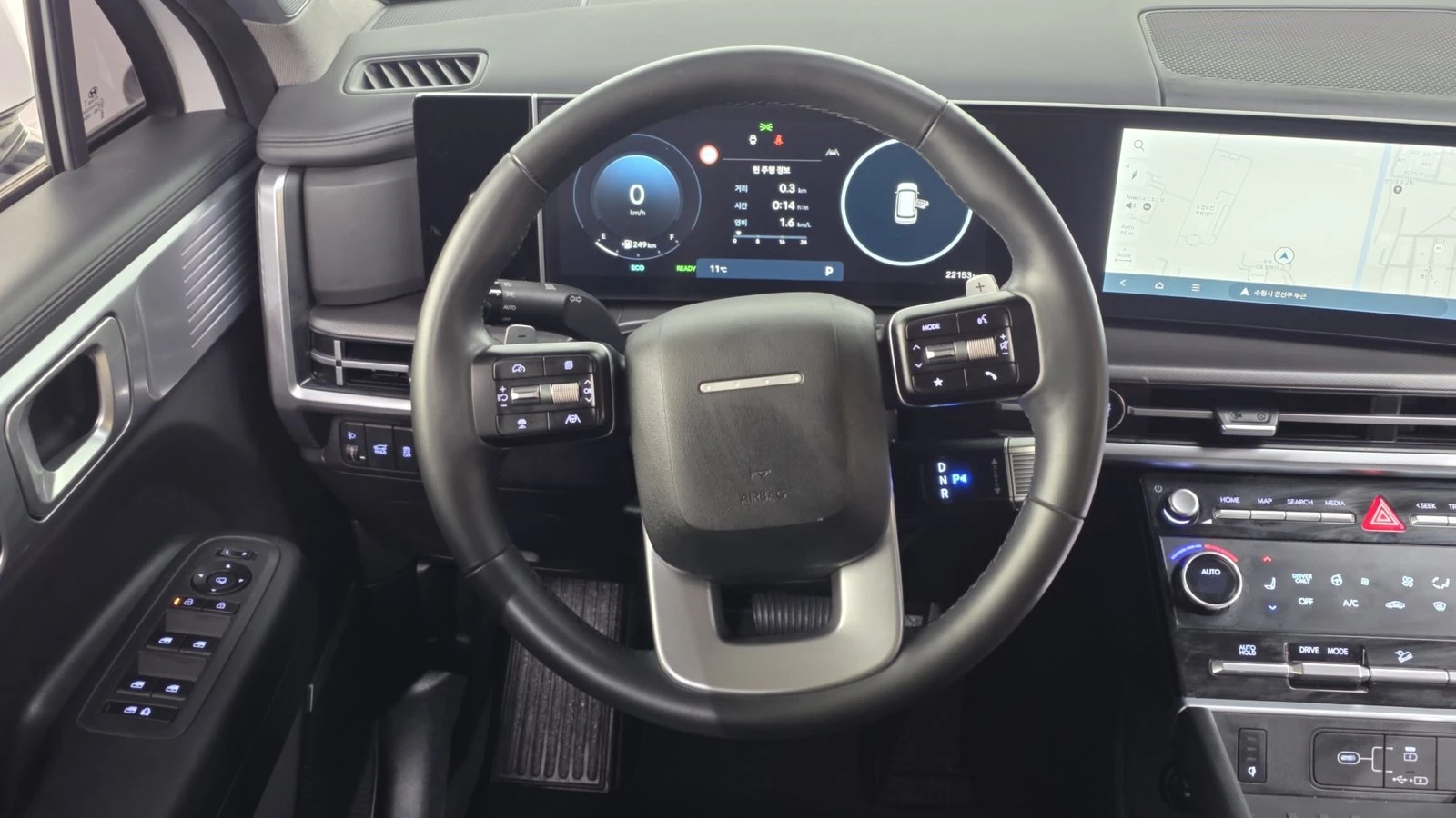 Hyundai Santa fe 1.6 HEV* 360* KEYLESS* ПОДГРЕВ ВОЛАН* КРАЙНА ЦЕНА, снимка 13 - Автомобили и джипове - 55334919