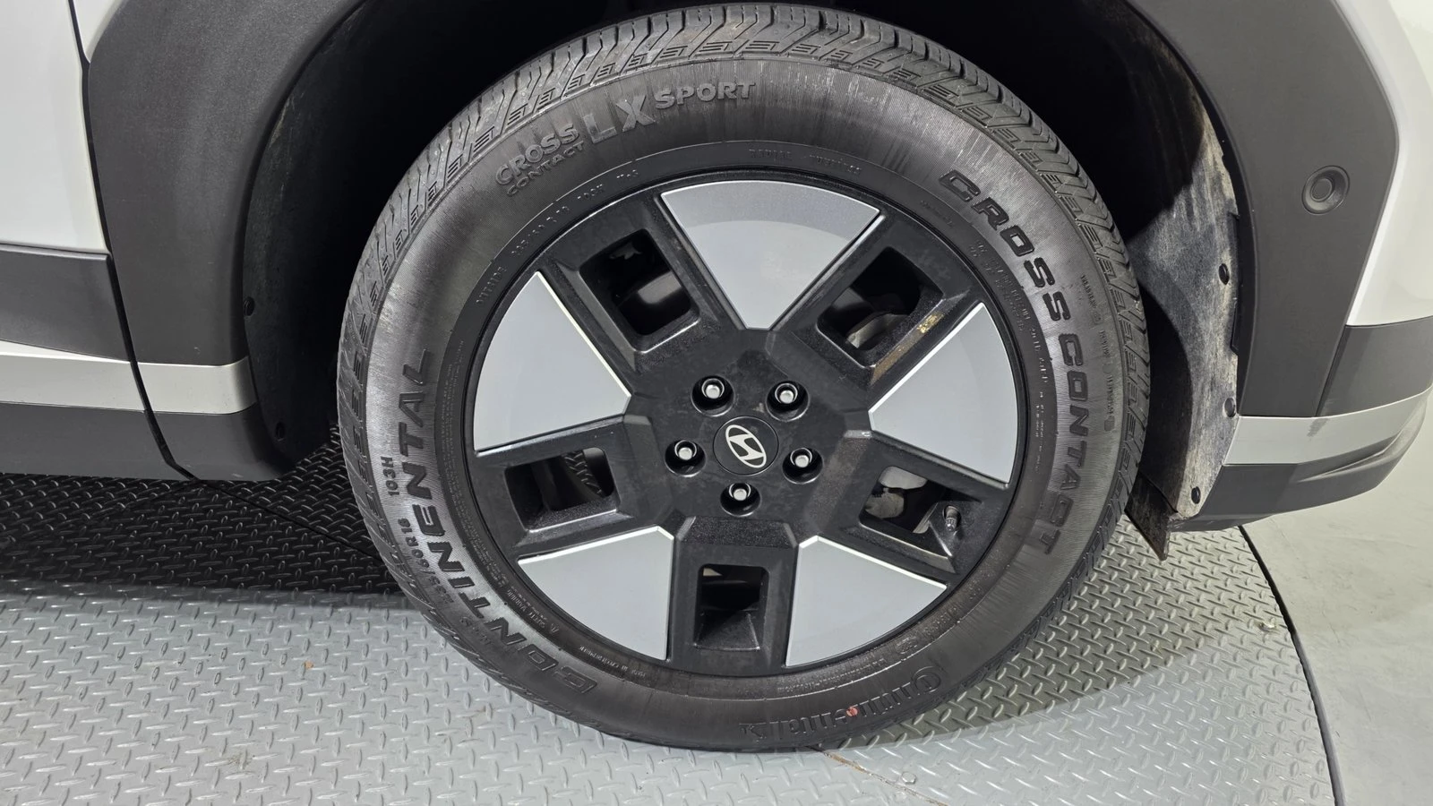 Hyundai Santa fe 1.6 HEV* 360* KEYLESS* ПОДГРЕВ ВОЛАН* КРАЙНА ЦЕНА, снимка 5 - Автомобили и джипове - 55334919