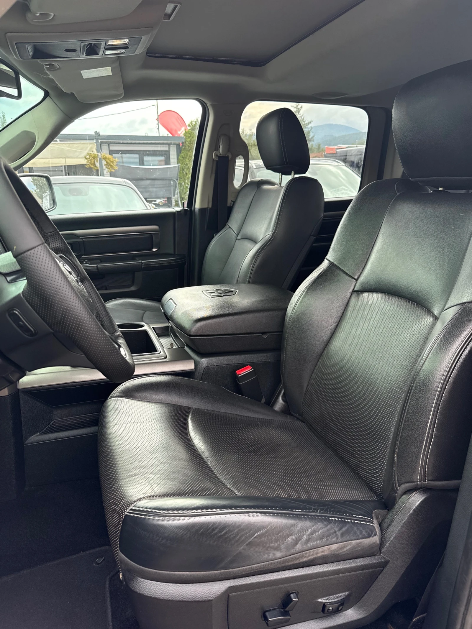 Dodge RAM 1500 5.7 HEMI; LPG, снимка 11 - Автомобили и джипове - 56243804