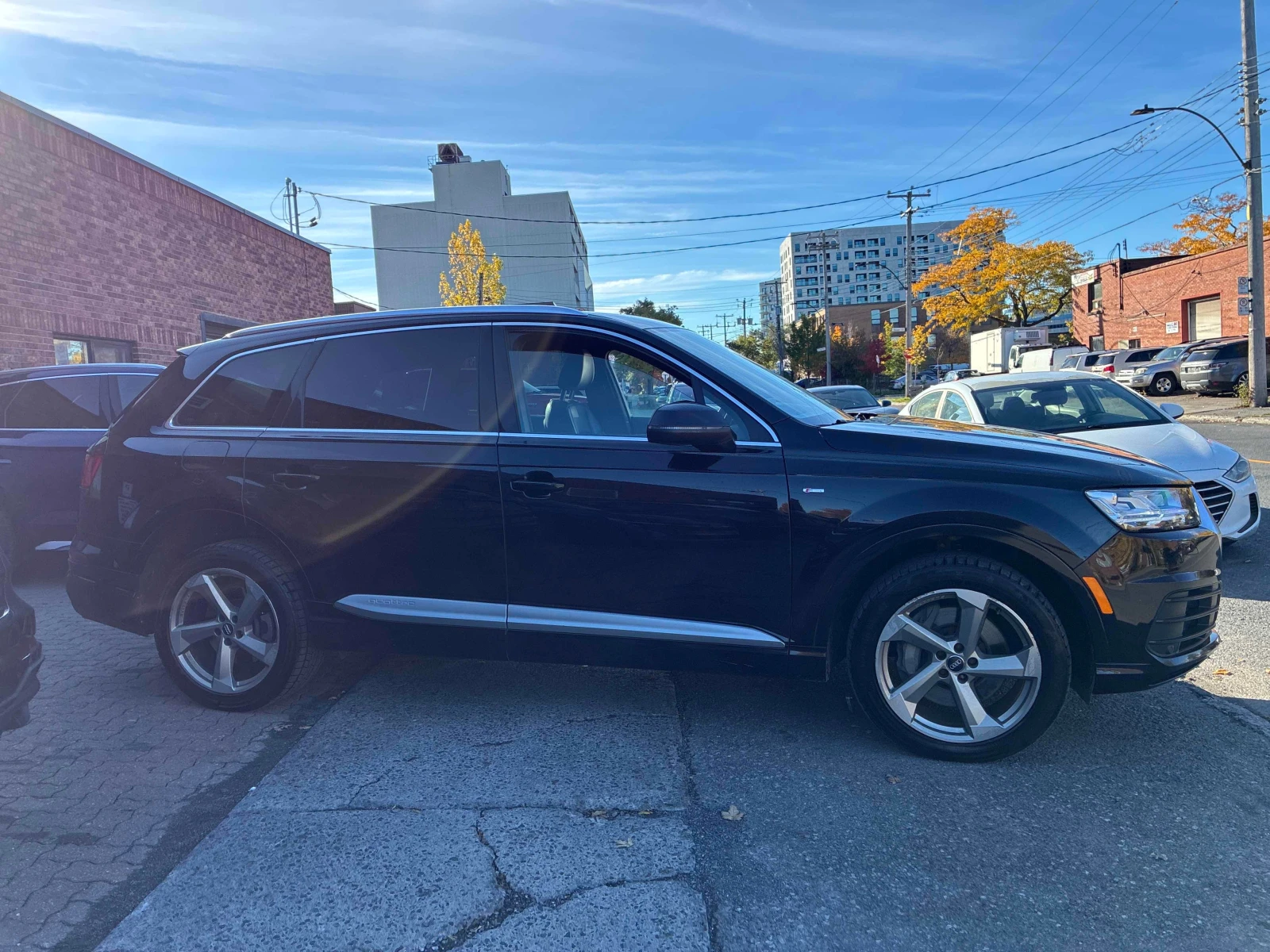 Audi Q7 * Technik * CARFAX * ���� �� �� | Mobile.bg � ����������� 3