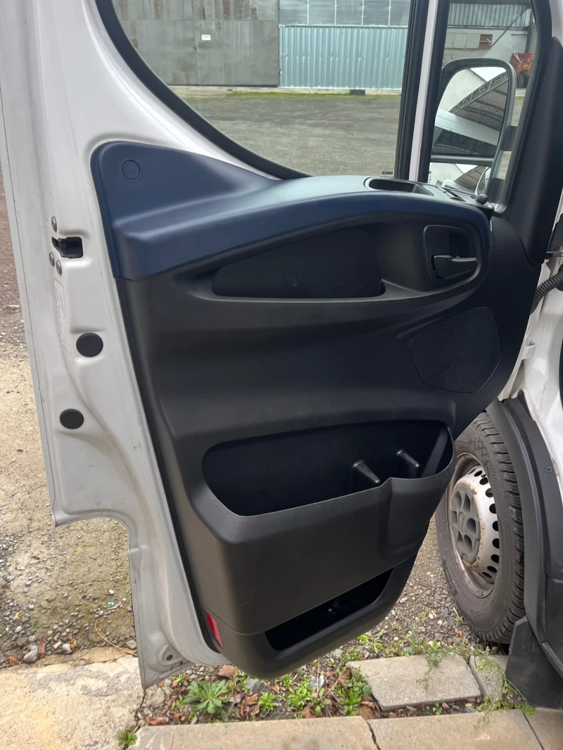 Iveco 35s16 Падащ борд фургон 22m3, снимка 12 - Бусове и автобуси - 52877417