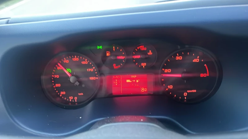 Iveco 35s16 Падащ борд фургон, снимка 9 - Бусове и автобуси - 52877417