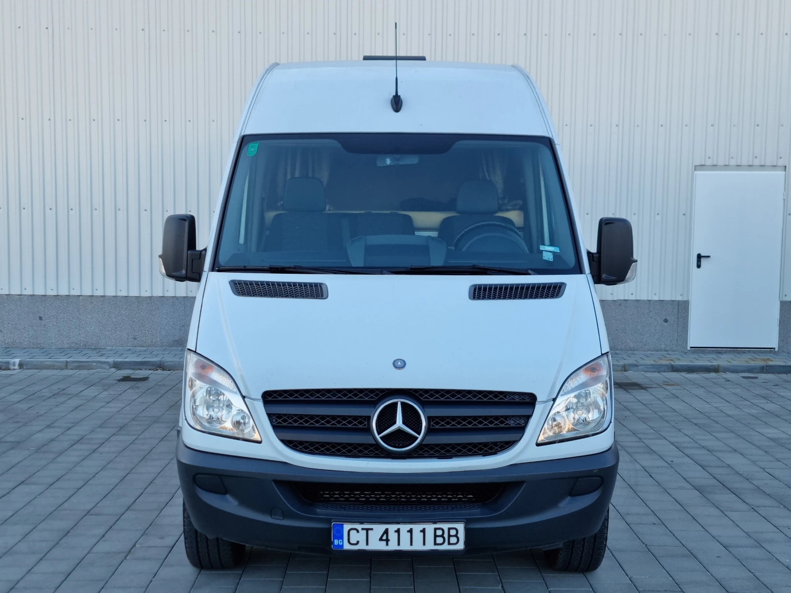 Mercedes-Benz Sprinter 318 Maxi - изображение 2