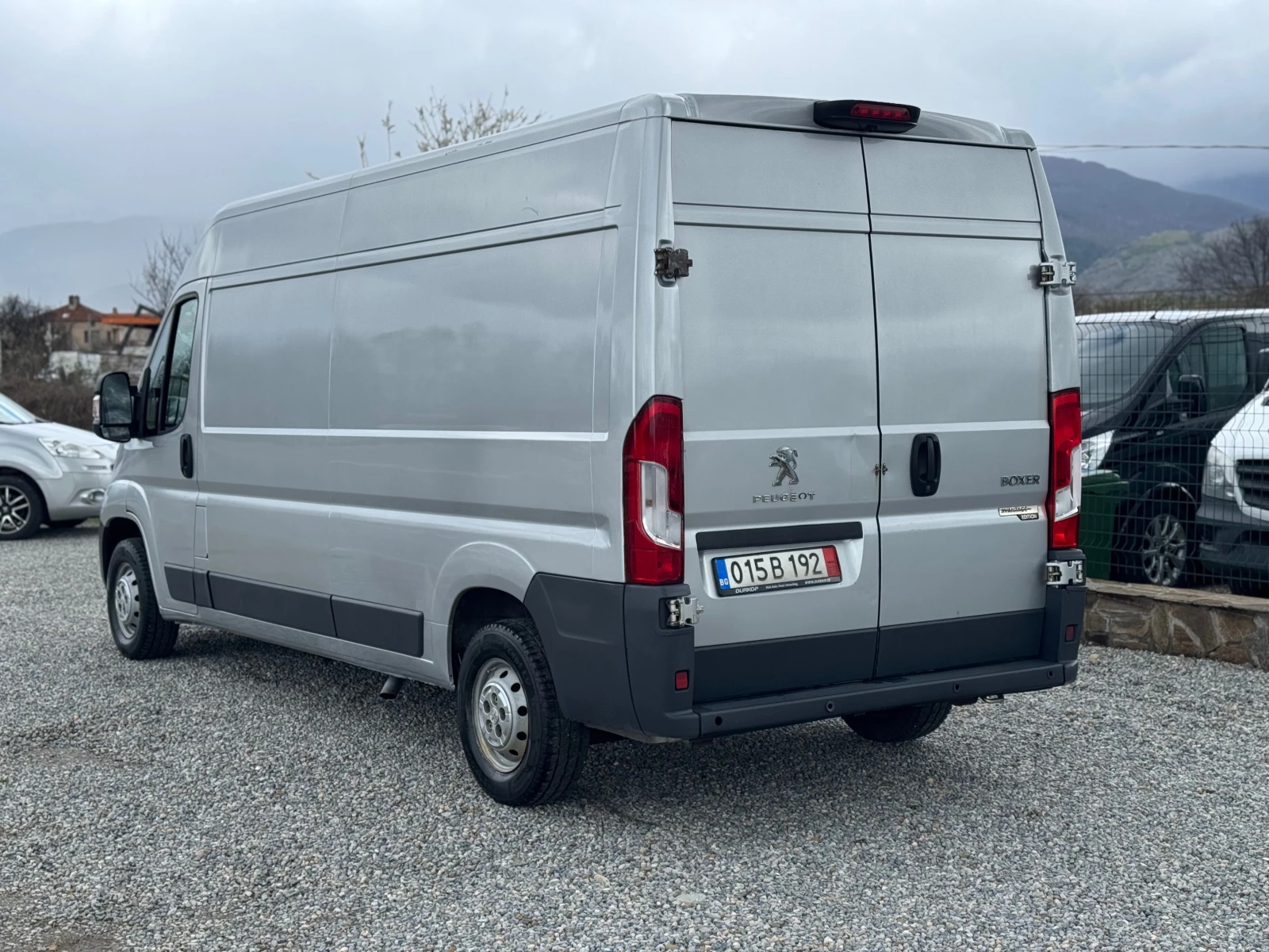Peugeot Boxer 2018* Клима* Euro6* Камера* Германия* 6ск* , снимка 4 - Бусове и автобуси - 54087628