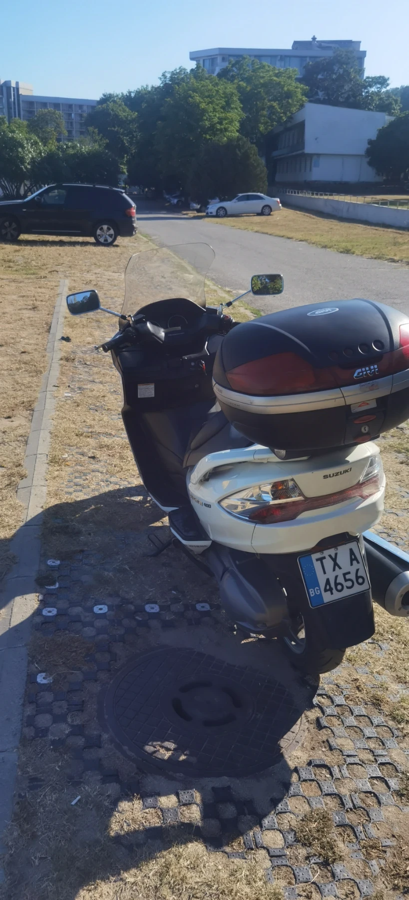 Suzuki Burgman 400 - изображение 8