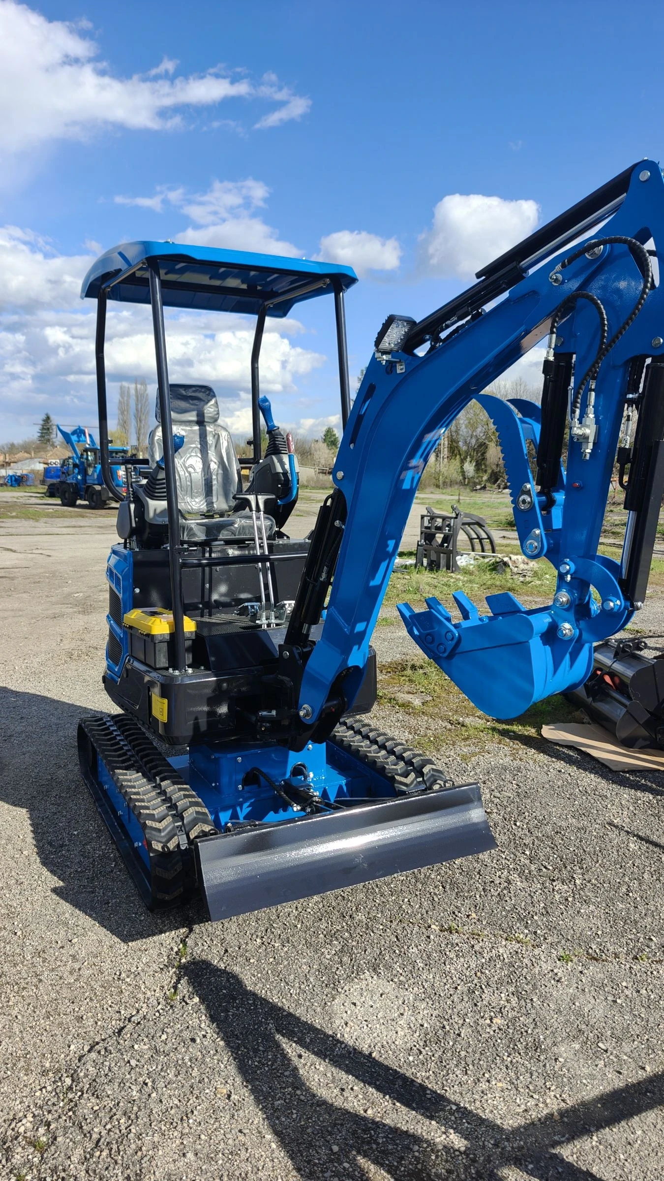 Багер Друга марка VSN N18-PRO !!!НАЛИЧНИ!!! НОВИ, снимка 5 - Индустриална техника - 54241531