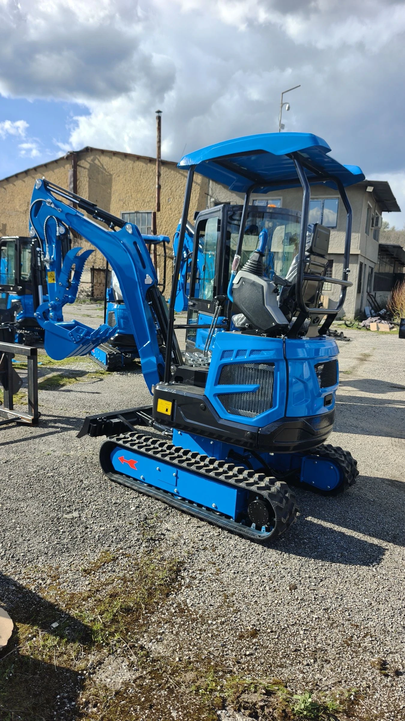 Багер Друга марка VSN N18-PRO !!!НАЛИЧНИ!!! НОВИ, снимка 2 - Индустриална техника - 54241531